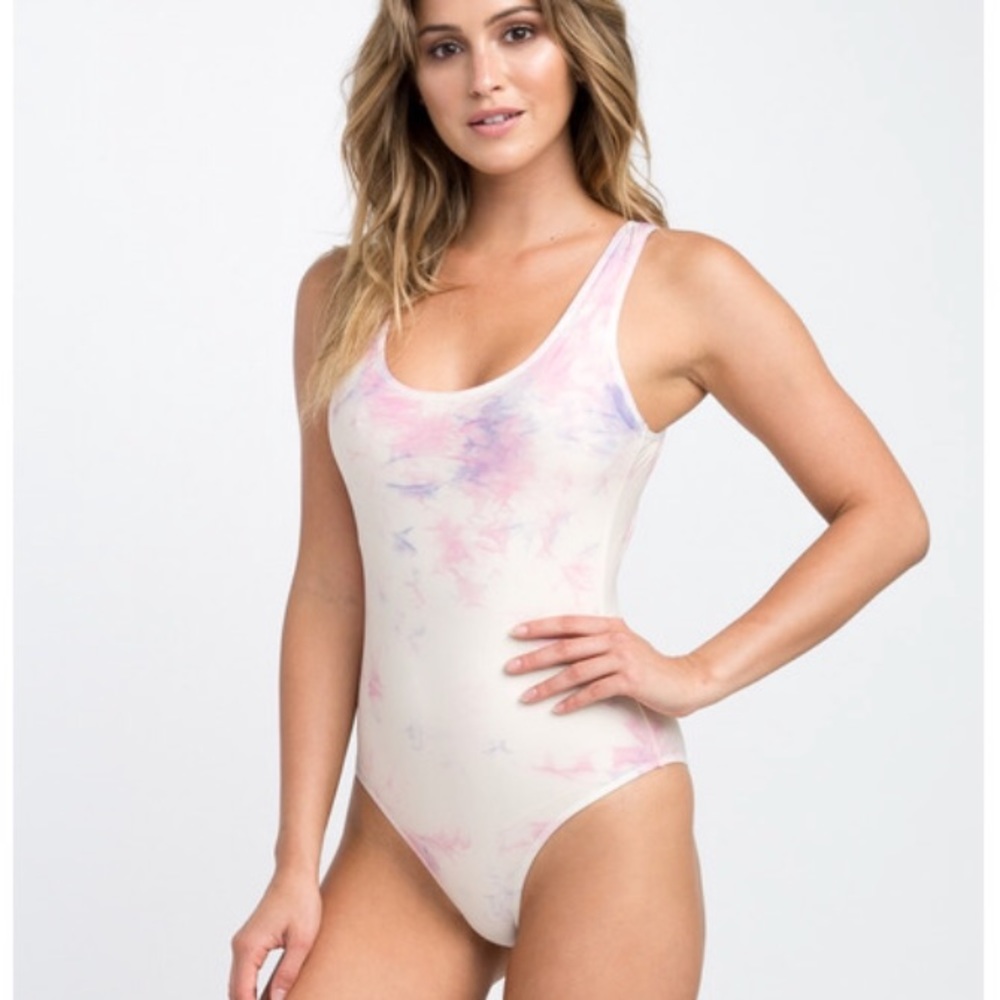NWT Just released Summer ‘18 RVCA Swimsuit